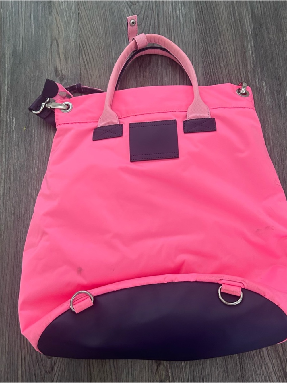 Ivivva bag
Pink - Picture 5 of 10